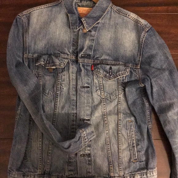 Levi's Jackets & Blazers - Levi Strauss jean jacet